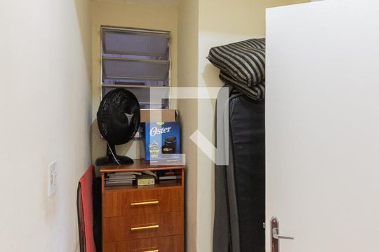 Quarto extra reversível de apartamento à venda com 1 quarto, 39m² em Tijuca, Rio de Janeiro