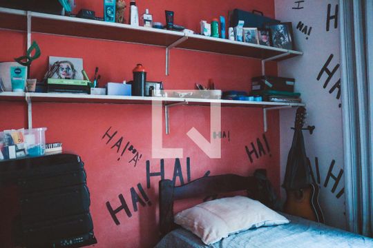 Quarto 2 de casa à venda com 4 quartos, 160m² em Sítio do Mandaqui, São Paulo