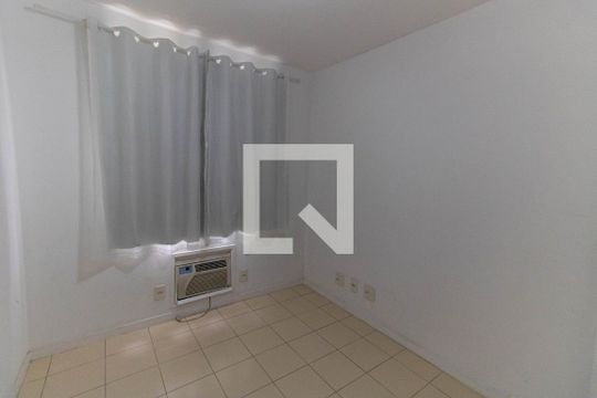 Quarto 1 de apartamento à venda com 2 quartos, 60m² em Barreto, Niterói