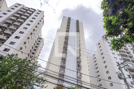 Fachada de apartamento para alugar com 2 quartos, 92m² em Vila Madalena, São Paulo
