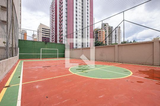 Quadra de apartamento para alugar com 2 quartos, 92m² em Vila Madalena, São Paulo