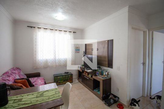 Apartamento para alugar com 2 quartos, 50m² em Jardim das Oliveiras, São Paulo