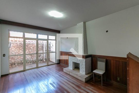 Sala de casa à venda com 5 quartos, 365m² em Belvedere, Belo Horizonte