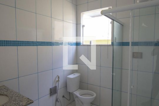 Banheiro de apartamento para alugar com 3 quartos, 250m² em Mutuá, São Gonçalo