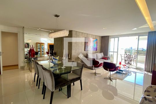 Apartamento à venda com 4 quartos, 178m² em Barroca, Belo Horizonte