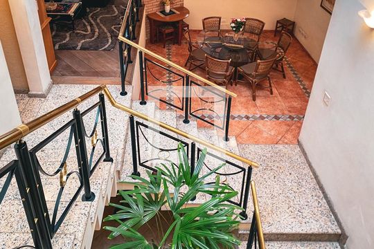 Sala de casa à venda com 3 quartos, 400m² em Caxingui, São Paulo