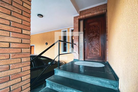 Área comum de casa à venda com 3 quartos, 400m² em Caxingui, São Paulo