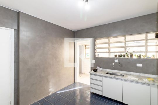 Cozinha de apartamento para alugar com 3 quartos, 110m² em Itaim Bibi, São Paulo