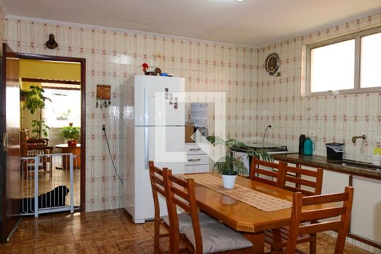Cozinha de casa à venda com 3 quartos, 245m² em Santa Maria, São Caetano do Sul