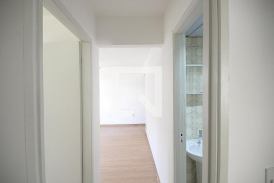 Corredor de apartamento para alugar com 2 quartos, 56m² em Vila Mariana, São Paulo
