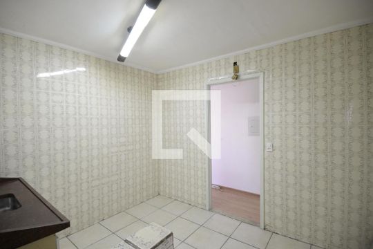 Cozinha de apartamento para alugar com 2 quartos, 56m² em Vila Mariana, São Paulo