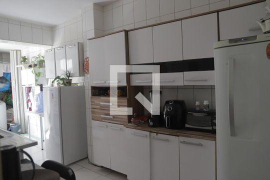 Cozinha de apartamento à venda com 2 quartos, 70m² em Bosque da Saúde, São Paulo