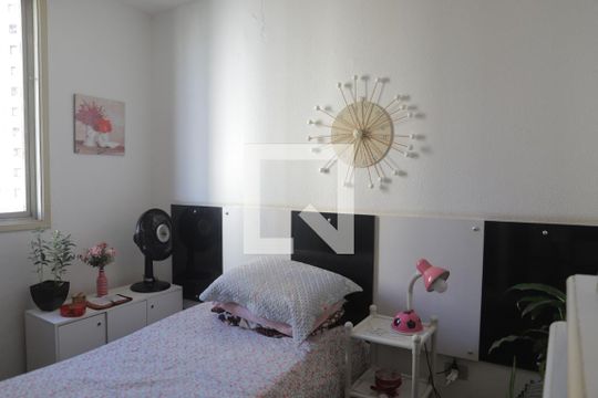 Quarto 1 de apartamento à venda com 2 quartos, 70m² em Bosque da Saúde, São Paulo
