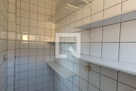 Despensa de apartamento para alugar com 3 quartos, 107m² em Parque Campolim, Sorocaba
