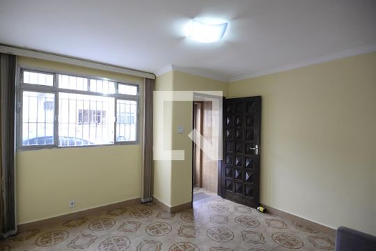 Sala de casa à venda com 2 quartos, 80m² em Vila Dom Pedro I, São Paulo
