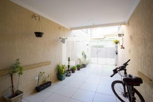 Garagem de casa à venda com 3 quartos, 100m² em Centro, Diadema