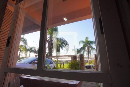 Sala - Vista de casa à venda com 5 quartos, 329m² em Sarandi, Porto Alegre