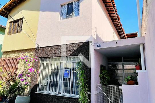 Fachada de casa à venda com 2 quartos, 119m² em Gopouva, Guarulhos