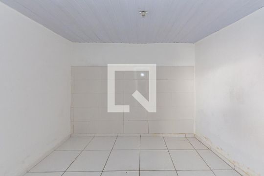 Cozinha de apartamento para alugar com 1 quarto, 55m² em Prado, Belo Horizonte