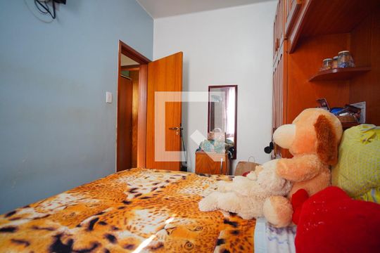 Quarto 1 de apartamento à venda com 2 quartos, 105m² em Passo D’areia, Porto Alegre