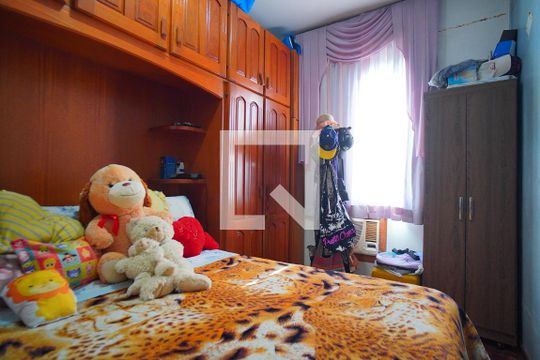 Quarto 1 de apartamento à venda com 2 quartos, 105m² em Passo D’areia, Porto Alegre