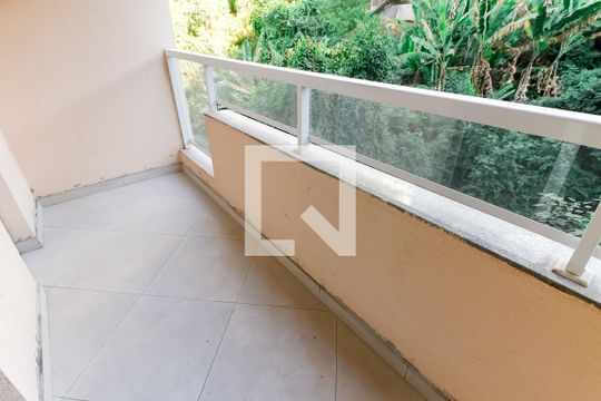 Varanda de kitnet/studio para alugar com 1 quarto, 35m² em Jardim Ampliacao, São Paulo