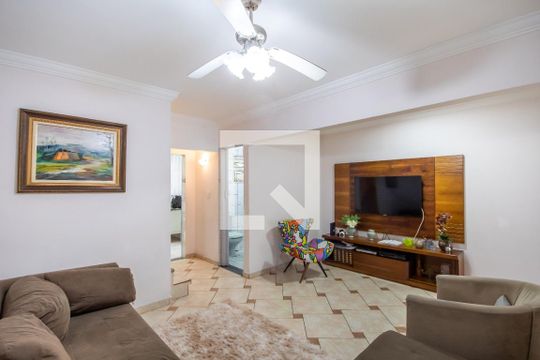Sala de casa à venda com 3 quartos, 190m² em Metalúrgicos, Osasco