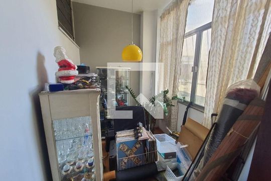 Apartamento à venda com 3 quartos, 108m² em Centro, Niterói