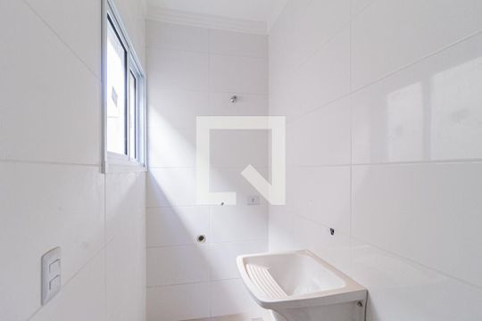 Área de serviço de casa à venda com 3 quartos, 135m² em Novo Osasco, Osasco