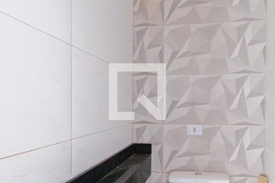Lavabo de casa à venda com 3 quartos, 135m² em Novo Osasco, Osasco