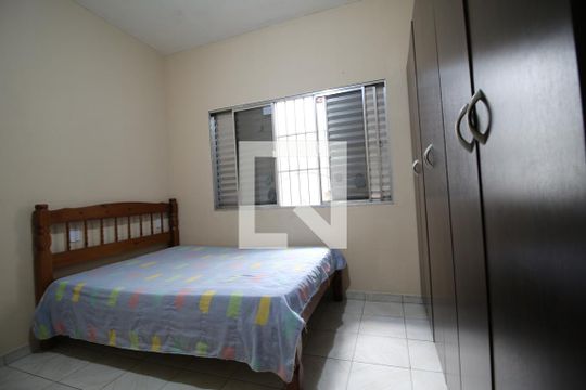 Quarto de casa à venda com 2 quartos, 180m² em Jardim Tietê, São Paulo
