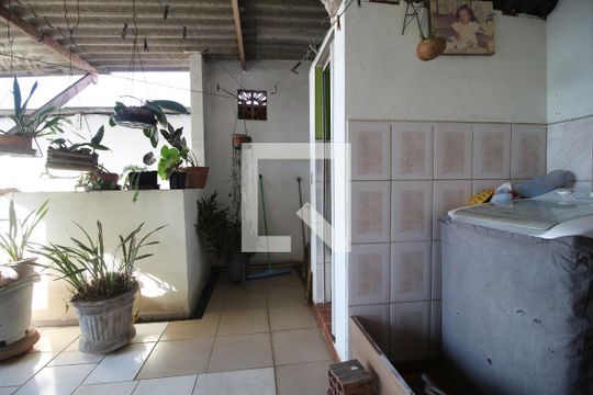 Área de Serviço de casa à venda com 2 quartos, 180m² em Jardim Tietê, São Paulo