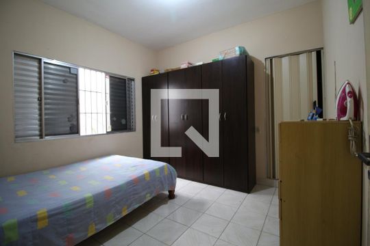 Quarto de casa à venda com 2 quartos, 180m² em Jardim Tietê, São Paulo