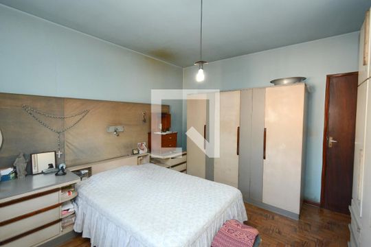 Quarto 1 de casa à venda com 3 quartos, 201m² em Vila Marari, São Paulo
