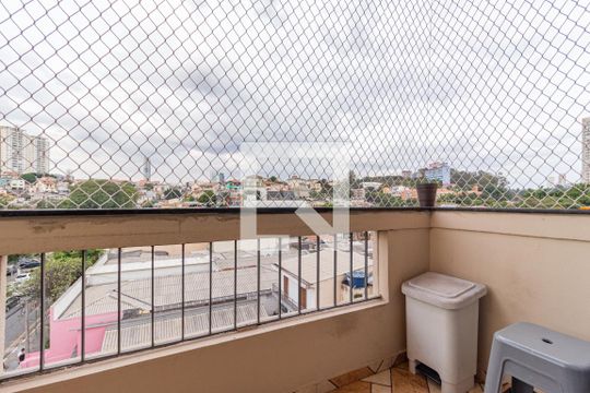 Cozinha e área de serviço de apartamento à venda com 2 quartos, 76m² em Vila Campesina, Osasco