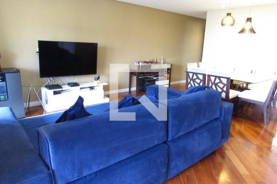 Sala de apartamento à venda com 3 quartos, 116m² em Vila Suzana, São Paulo