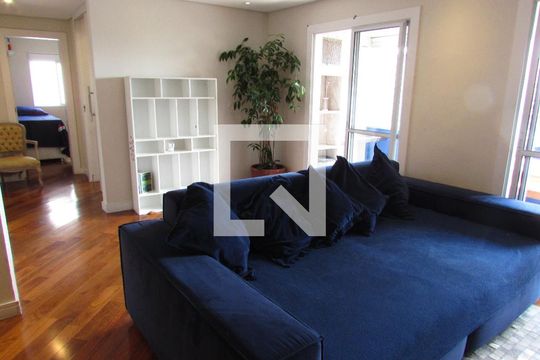 Apartamento à venda com 3 quartos, 116m² em Vila Suzana, São Paulo