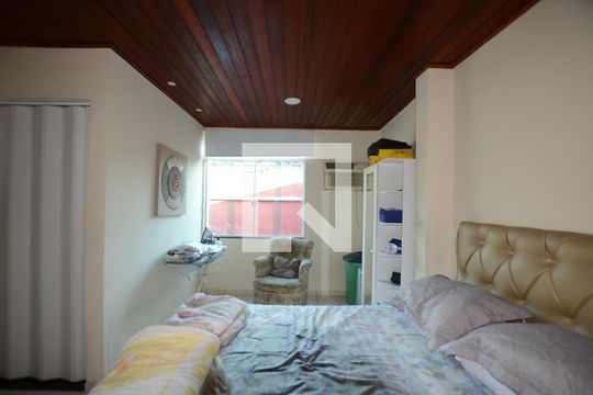 Quarto 1 Suite de casa à venda com 4 quartos, 230m² em Irajá, Rio de Janeiro