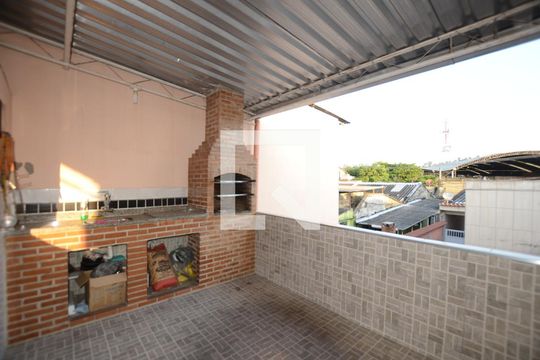 Churrasqueira de casa à venda com 4 quartos, 230m² em Irajá, Rio de Janeiro