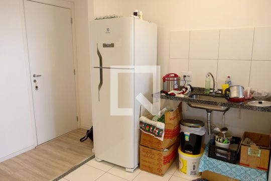 Cozinha de apartamento à venda com 2 quartos, 55m² em São Pedro, Osasco