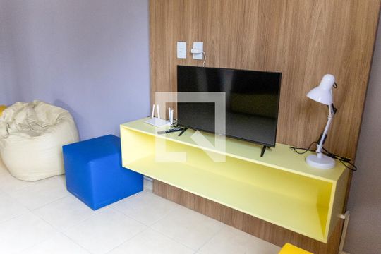 Brinquedoteca de apartamento à venda com 2 quartos, 55m² em São Pedro, Osasco