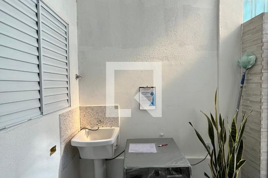 Área comum - Área de Serviço de kitnet/studio para alugar com 1 quarto, 20m² em Jardim Oriental, São Paulo