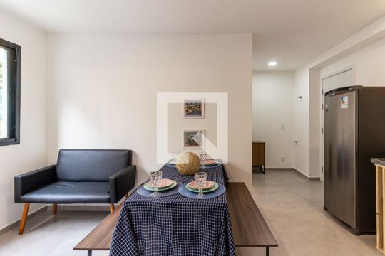 Sala de apartamento para alugar com 2 quartos, 30m² em Vila Buarque, São Paulo