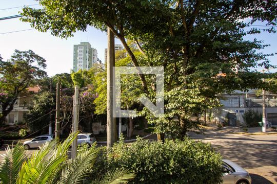 Suíte 2 vista de casa para alugar com 3 quartos, 320m² em Indianópolis, São Paulo