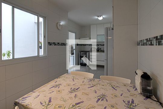 cozinha de casa à venda com 3 quartos, 237m² em Bosque da Saúde, São Paulo