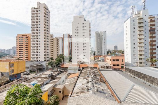 Vista do Quarto 1 de apartamento para alugar com 4 quartos, 104m² em Chácara Santo Antônio (zona Sul), São Paulo
