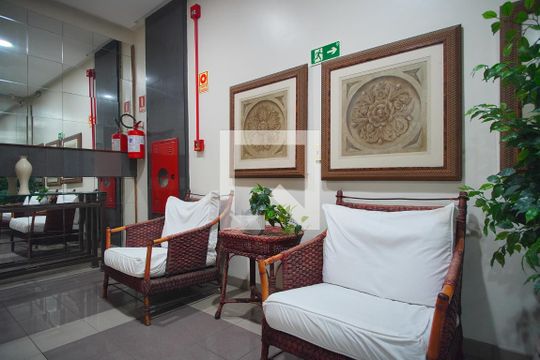 Hall de Entrada de apartamento à venda com 4 quartos, 162m² em São João, Porto Alegre