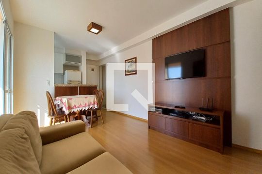 Apartamento para alugar com 2 quartos, 61m² em Loteamento Chácara Prado, Campinas