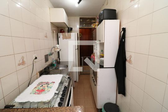 Cozinha de apartamento à venda com 3 quartos, 60m² em Tauá, Rio de Janeiro