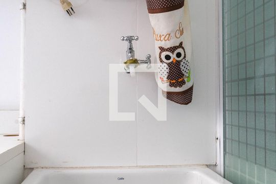 Área de Serviço de apartamento para alugar com 2 quartos, 54m² em Gopouva, Guarulhos
